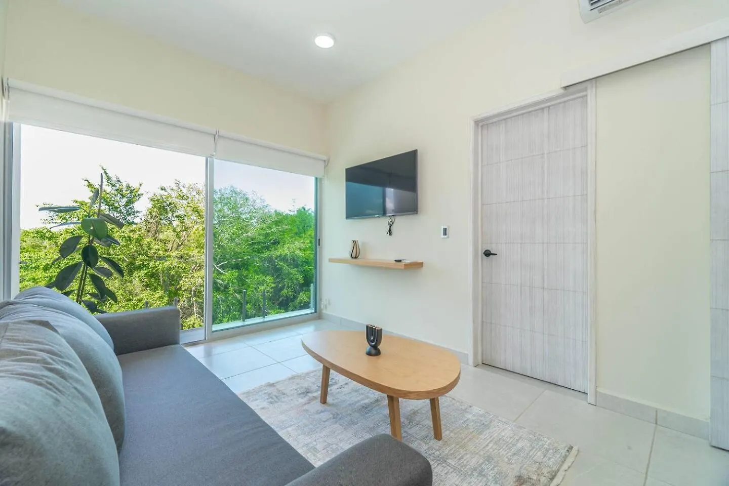 Holiday home 2 Bd Suite With Balcony, Gym, Rooftop Pool, Hot Tub Playa del Carmen